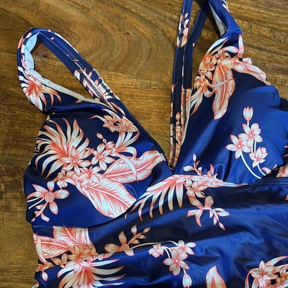 You Di An Blue Floral One Piece Swimsuit XL - Picture 2 of 6